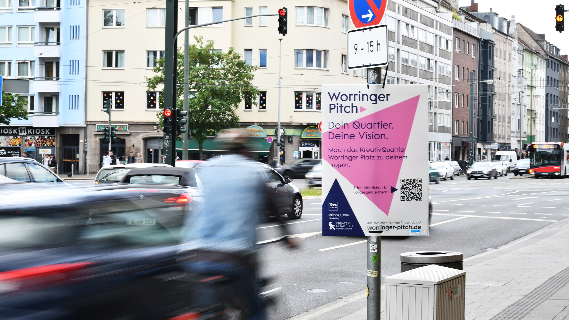 Plakat am Worringer Platz für den Worringer Pitch.
